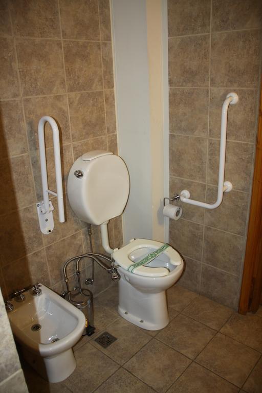 Hosteria Aca Al Sur Villa La Angostura Zimmer foto