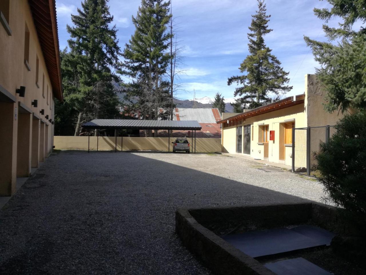 Hosteria Aca Al Sur Villa La Angostura Exterior foto